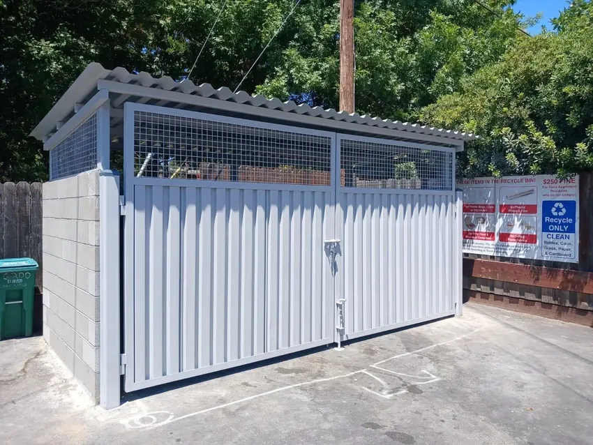 Commercial trash and dumpster enclosures in Sacramento